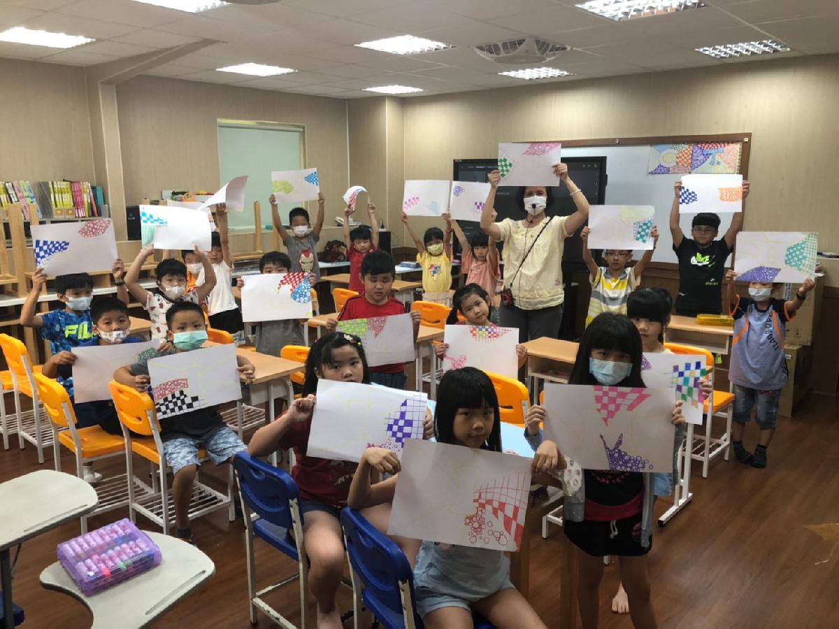 109_0.07.29黃老師禪繞畫_200729