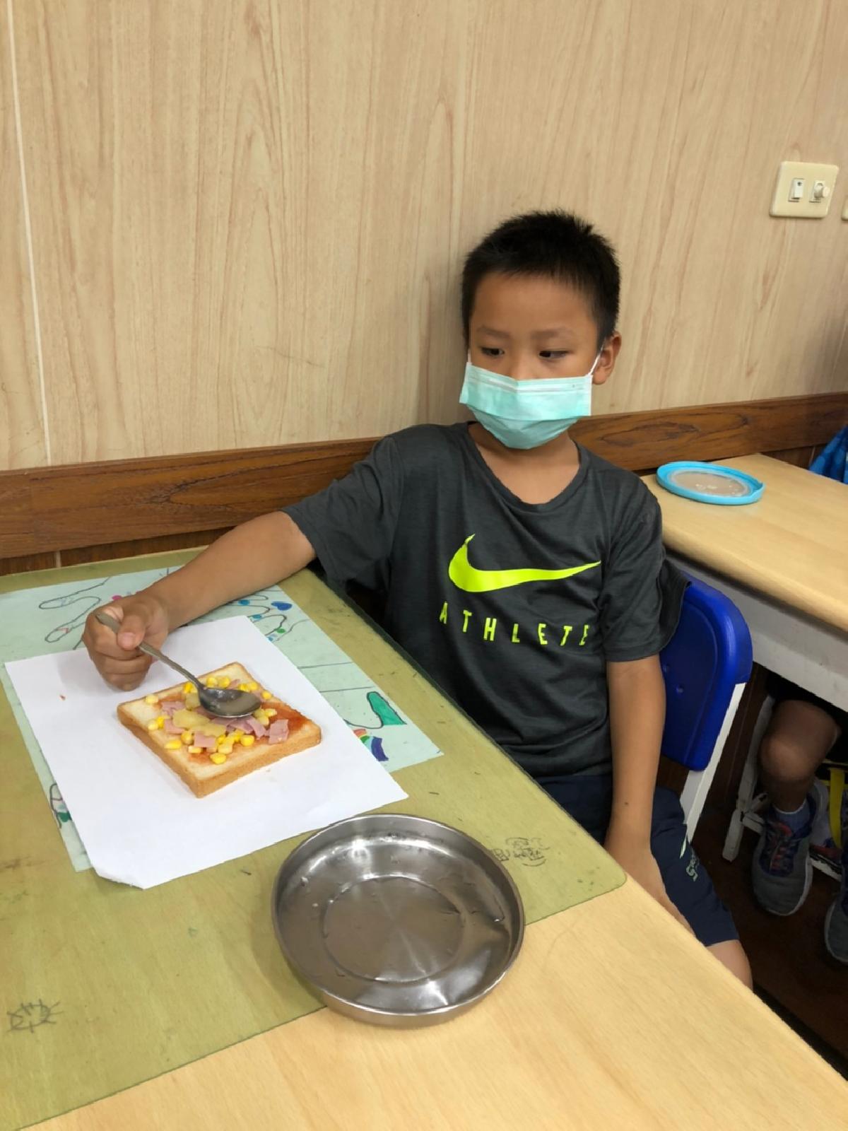 109_6.08.14黃老師班美食_200818