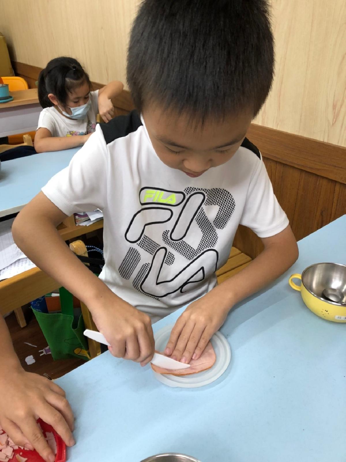 109_10.08.14黃老師班美食_200818