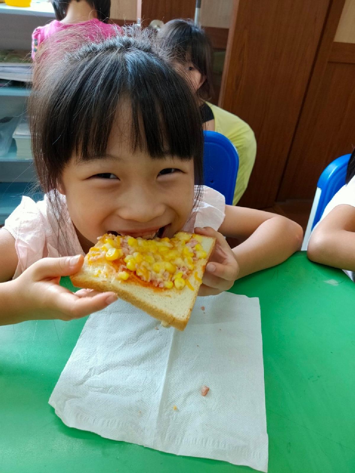 朱朱pizza_200818_0