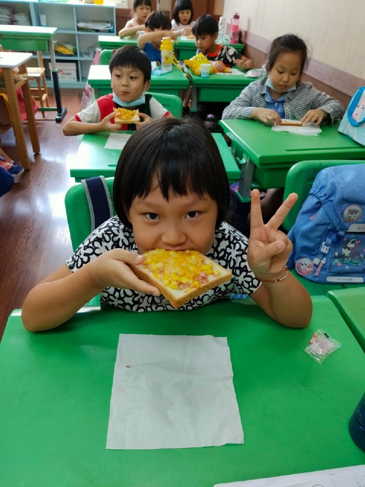 朱朱pizza_200818_2