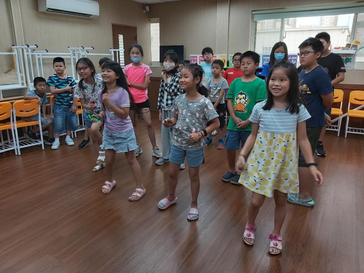 2020.08.19秀椿老師、承修老師班體感運動