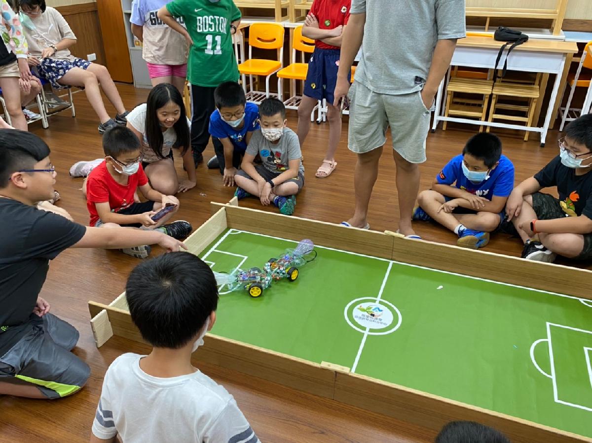 817羅老師機器人_200820_3