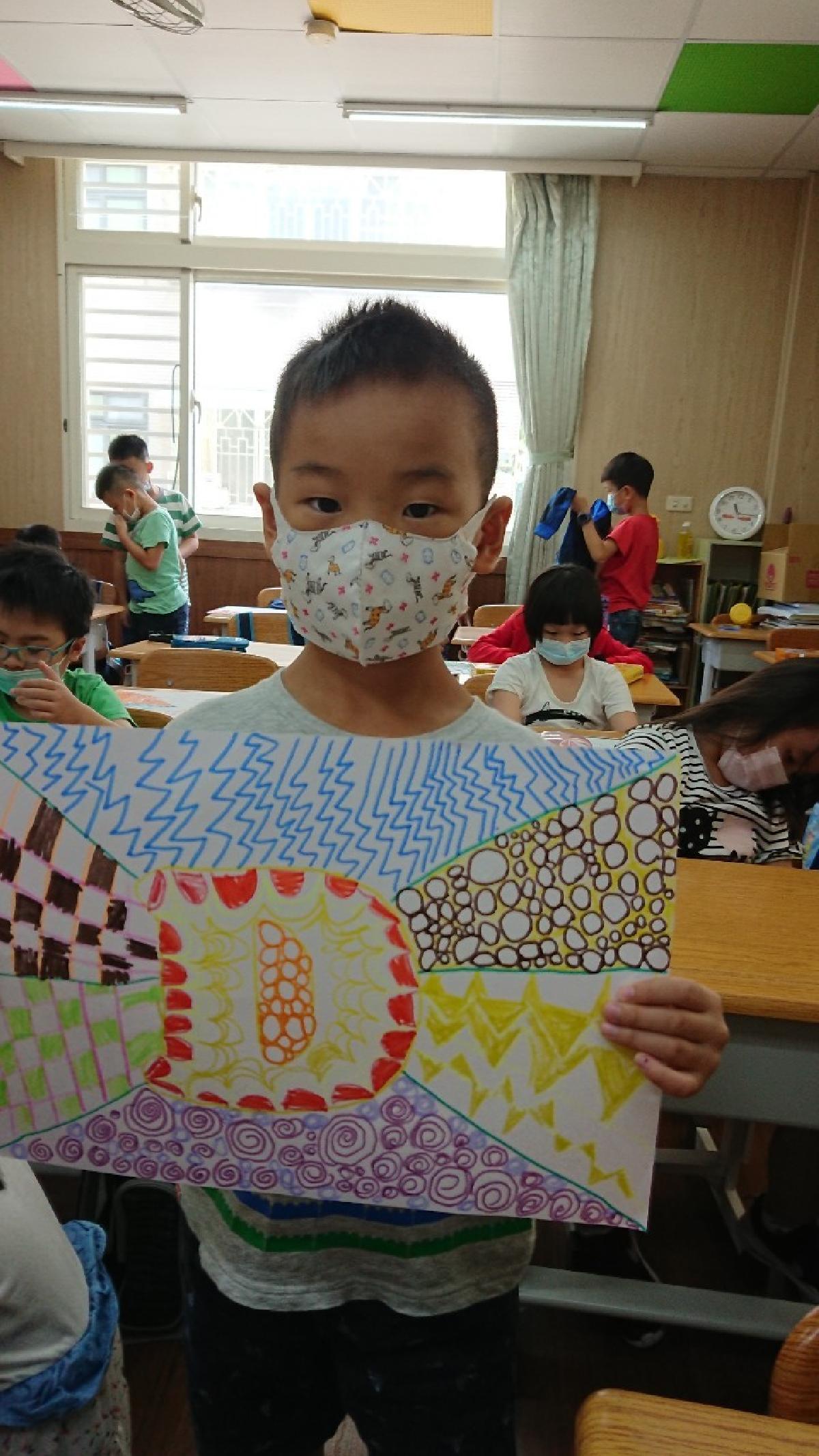 2020.08.19冠妤老師班禪繞畫