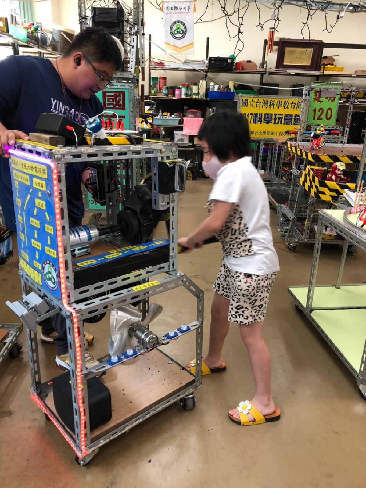 2020_17.08.25黃老師班聯大科學營_200826