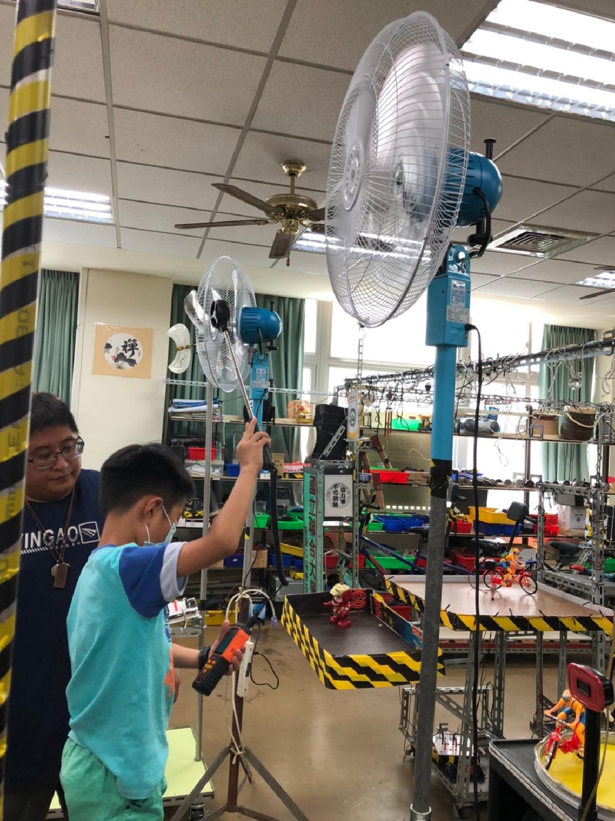 2020_46.08.25黃老師班聯大科學營_200826