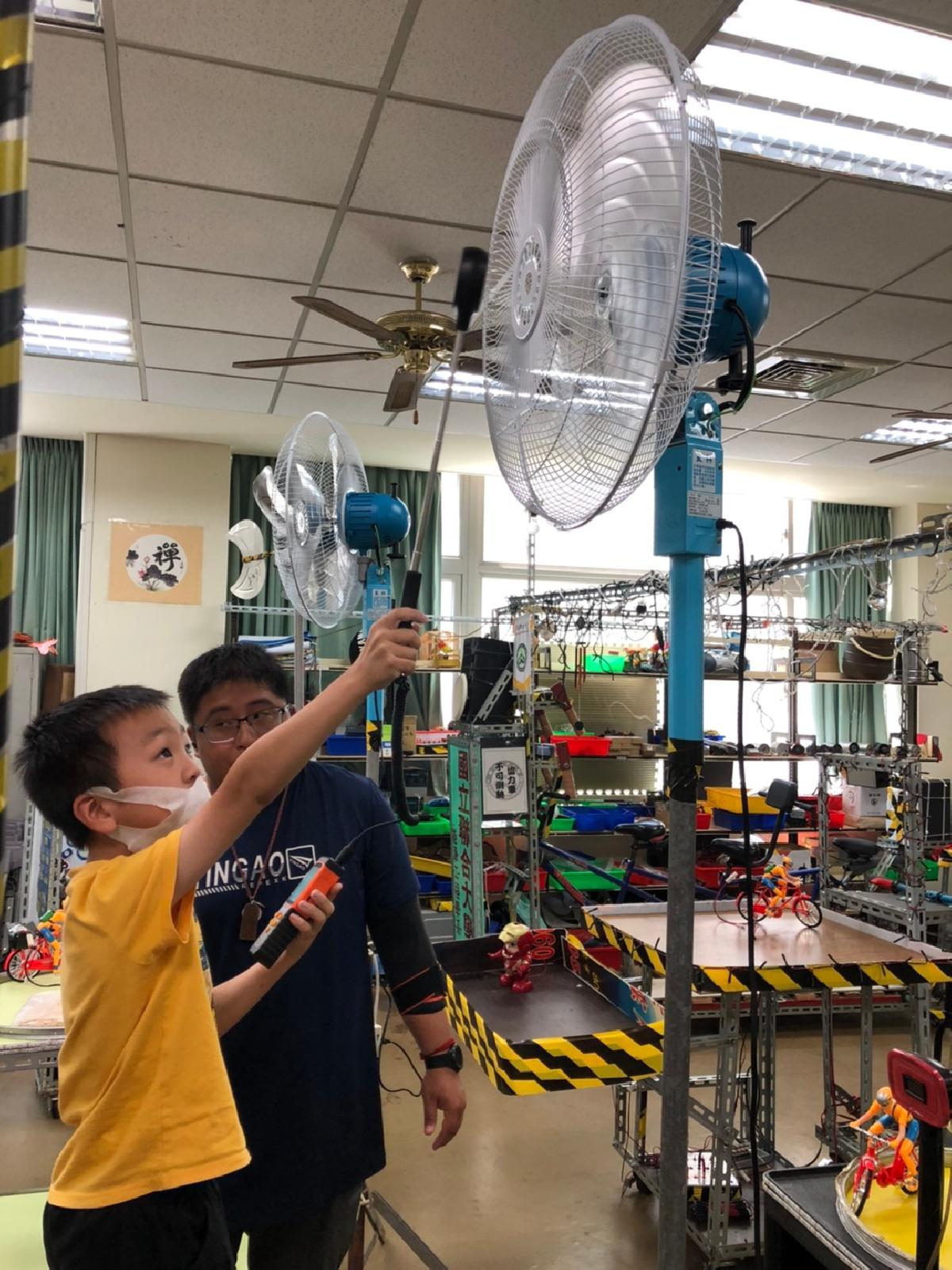 2020_49.08.25黃老師班聯大科學營_200826