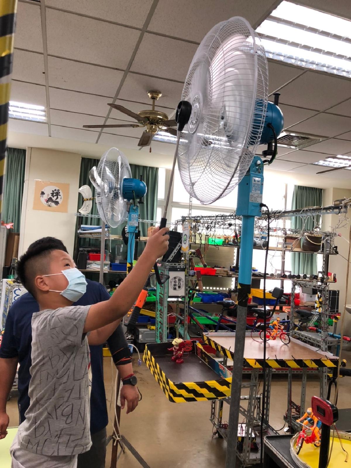 2020_64.08.25黃老師班聯大科學營_200826