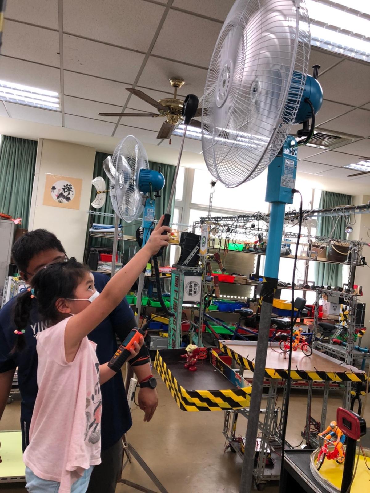 2020_68.08.25黃老師班聯大科學營_200826