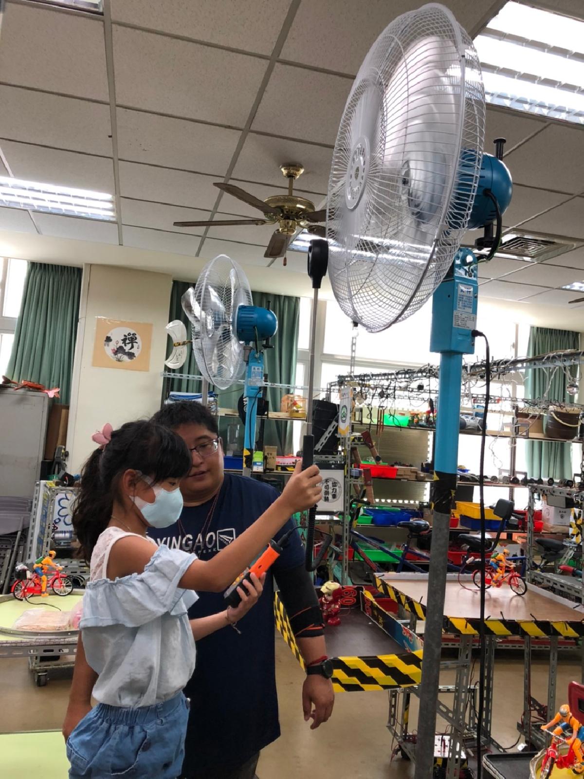 2020_69.08.25黃老師班聯大科學營_200826