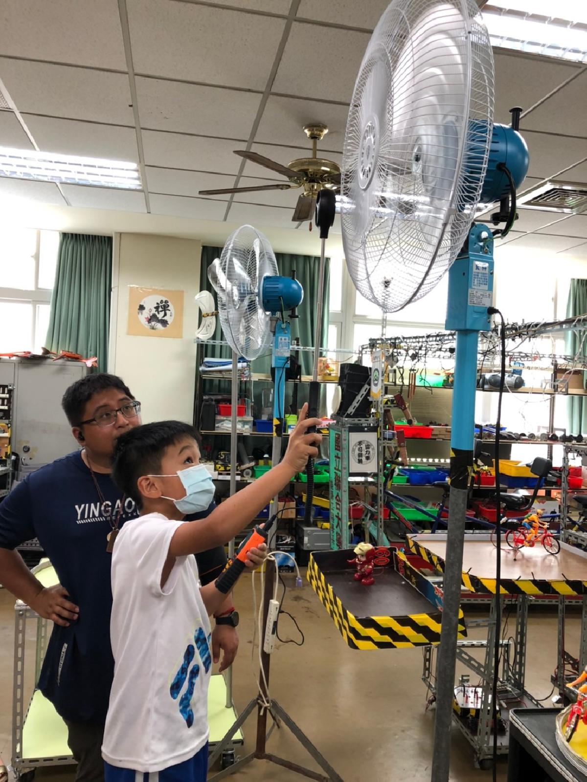 2020_63.08.25黃老師班聯大科學營_200826