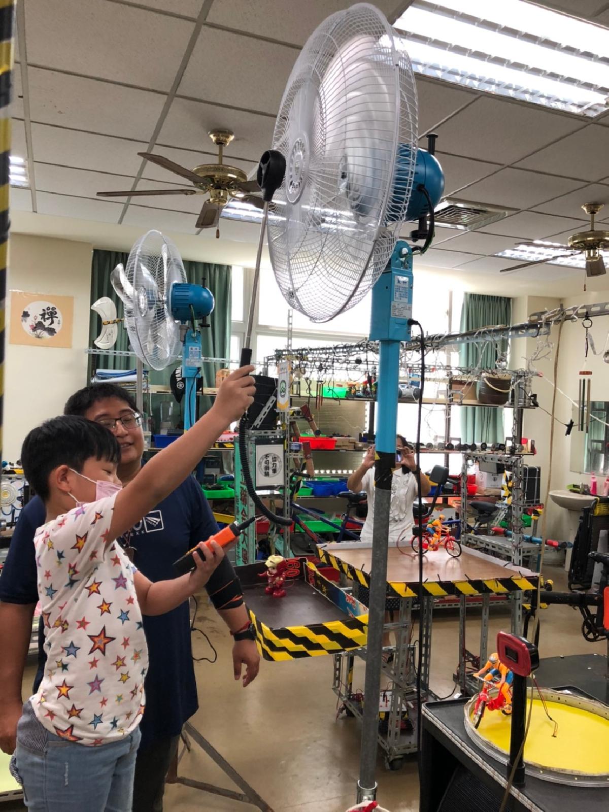 2020_59.08.25黃老師班聯大科學營_200826
