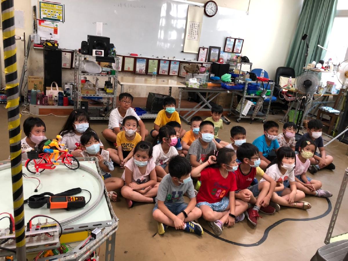 2020_83.08.25黃老師班聯大科學營_200826