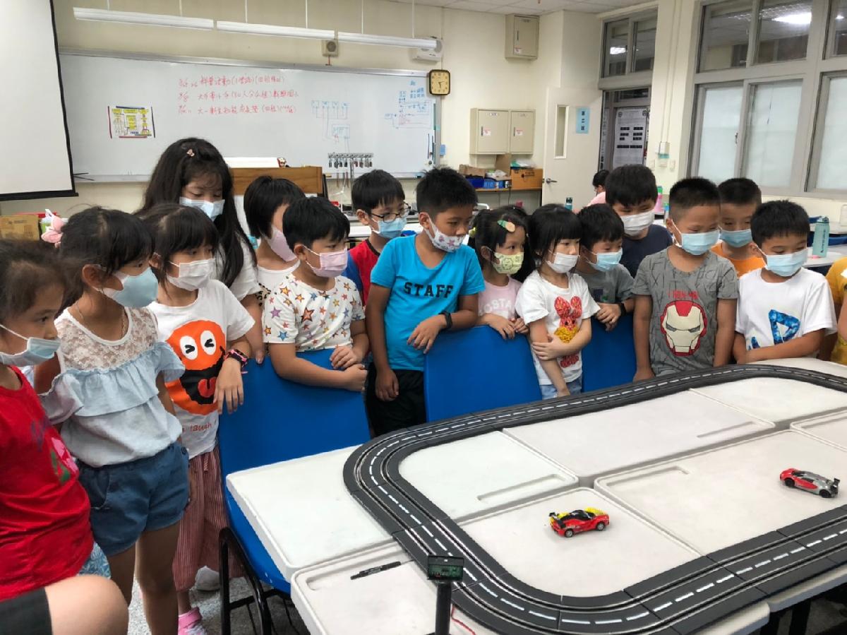 2020.08.25黃老師班聯大科學營