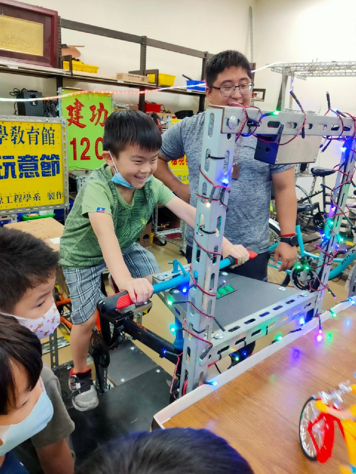 朱朱聯大、桌遊_200826_16