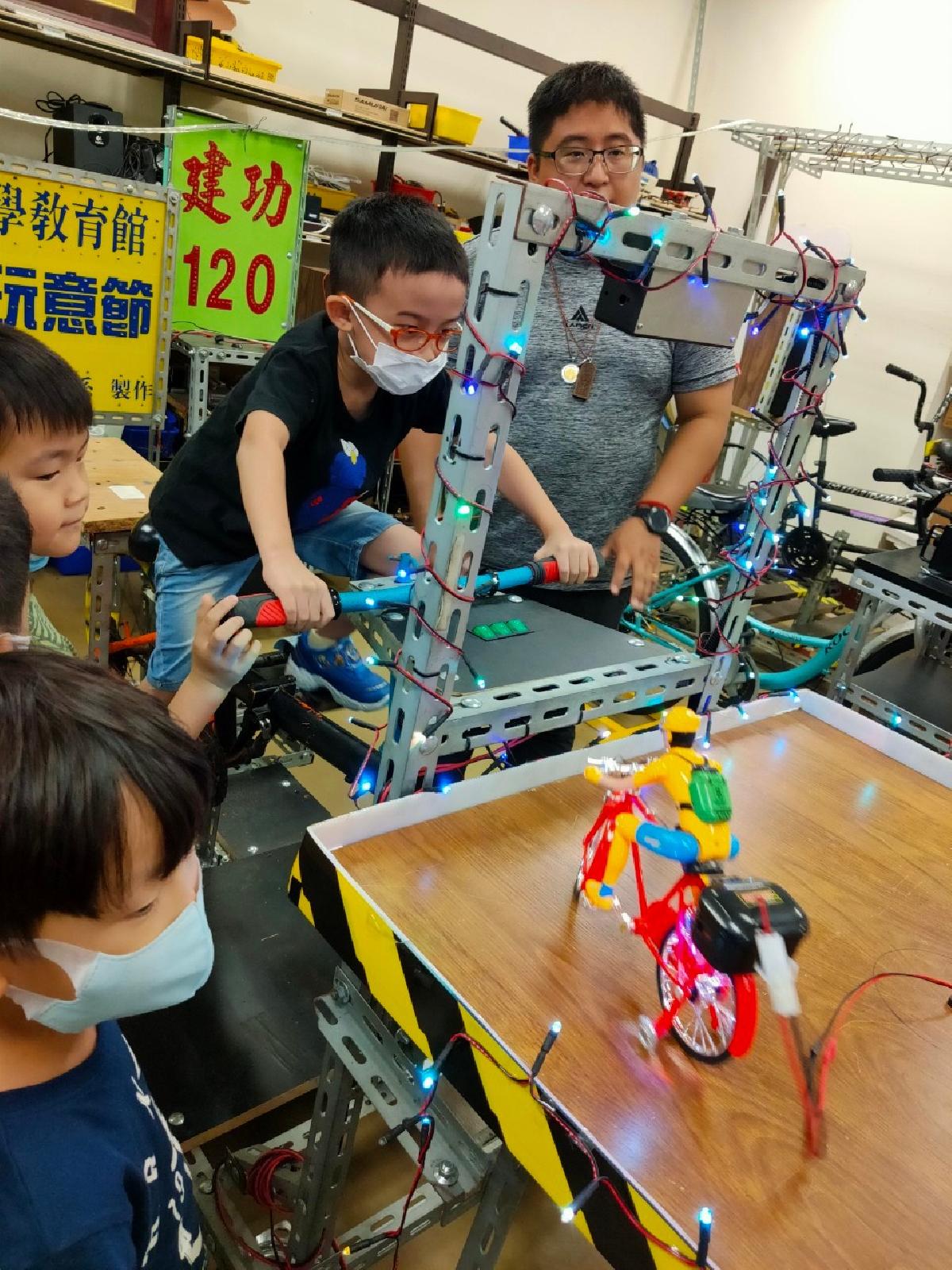 朱朱聯大、桌遊_200826_17