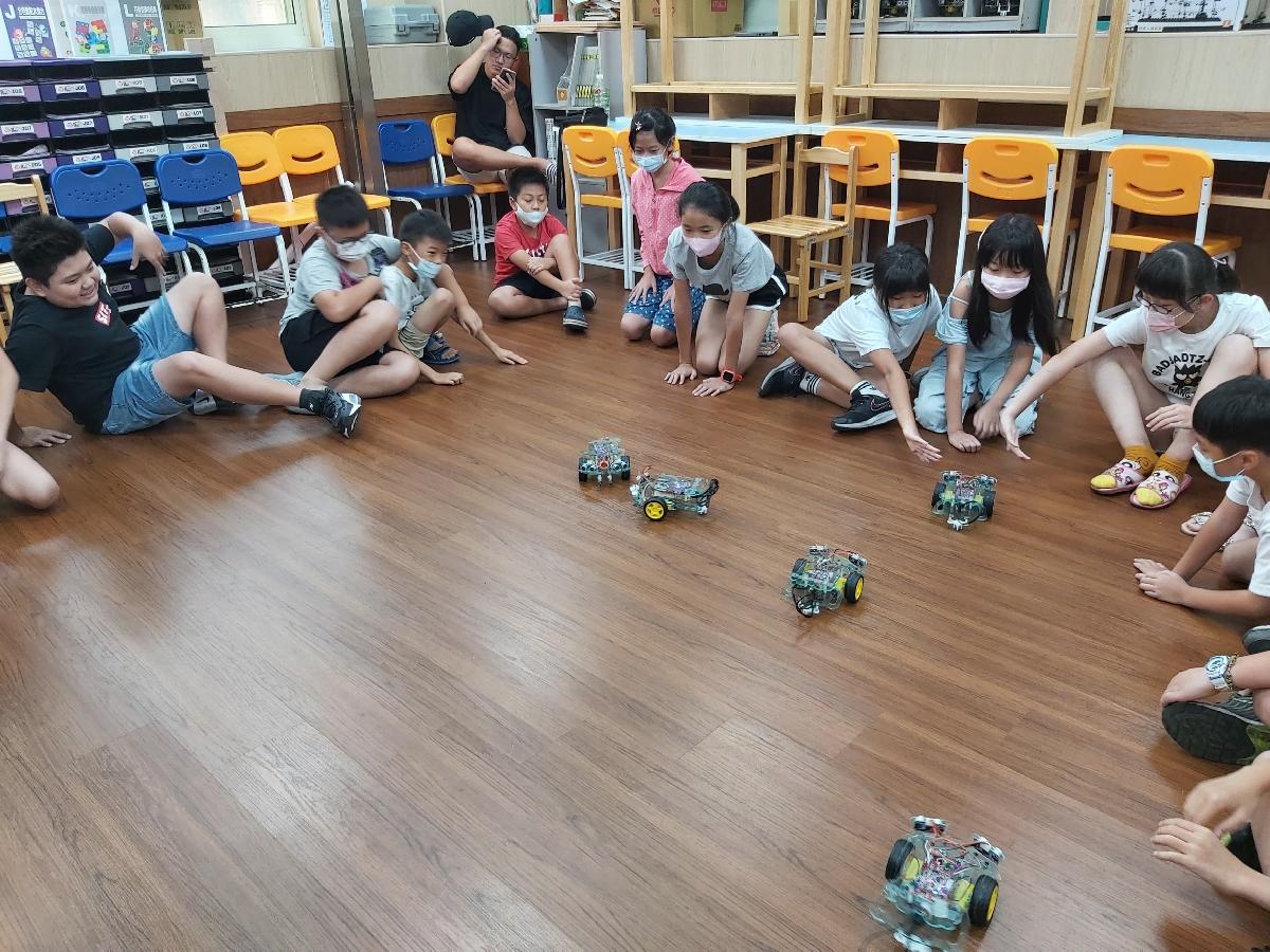 109_12.8.24智能車（秀椿+承修班）_200826