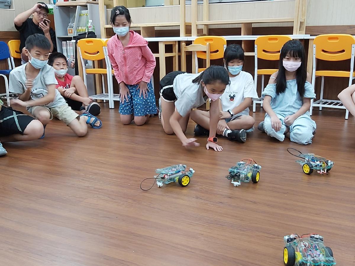 109_1.8.24智能車（秀椿+承修班）_200826