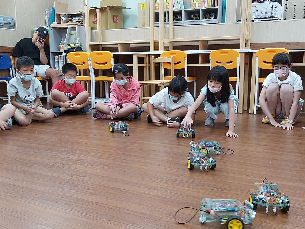 109_2.8.24智能車（秀椿+承修班）_200826