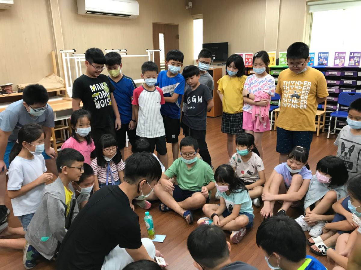 羅班魔力宏_200826_0