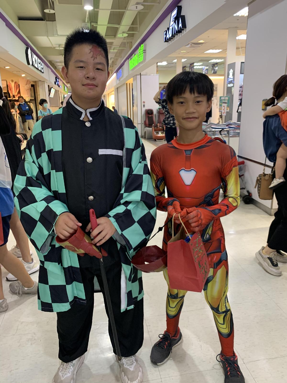 ddf44a8f-6f6a-489e-84e8-e5f93fbeb34f