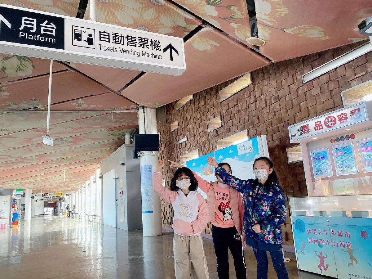 d8f965c3-a3ce-454e-bb5e-6db8f6362206