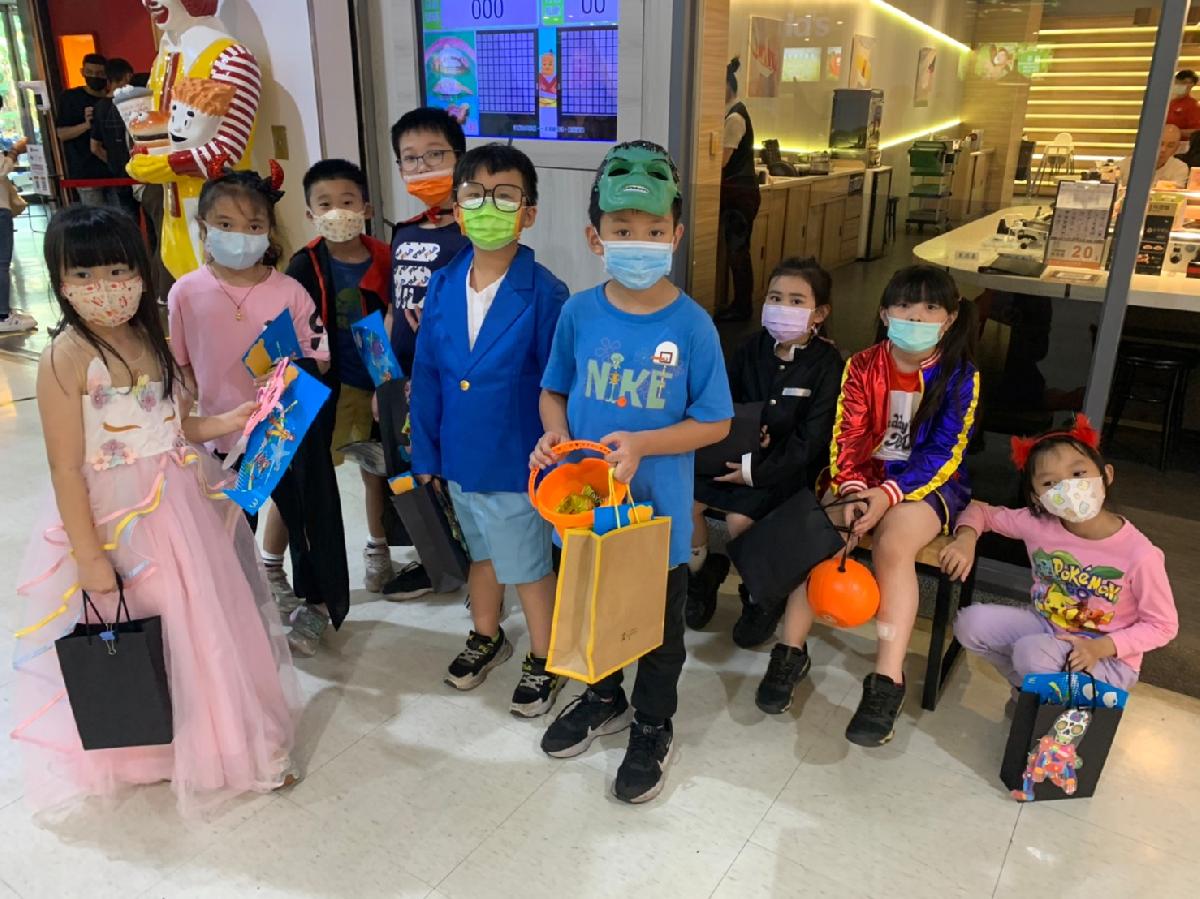 line_album_家樂福搗蛋