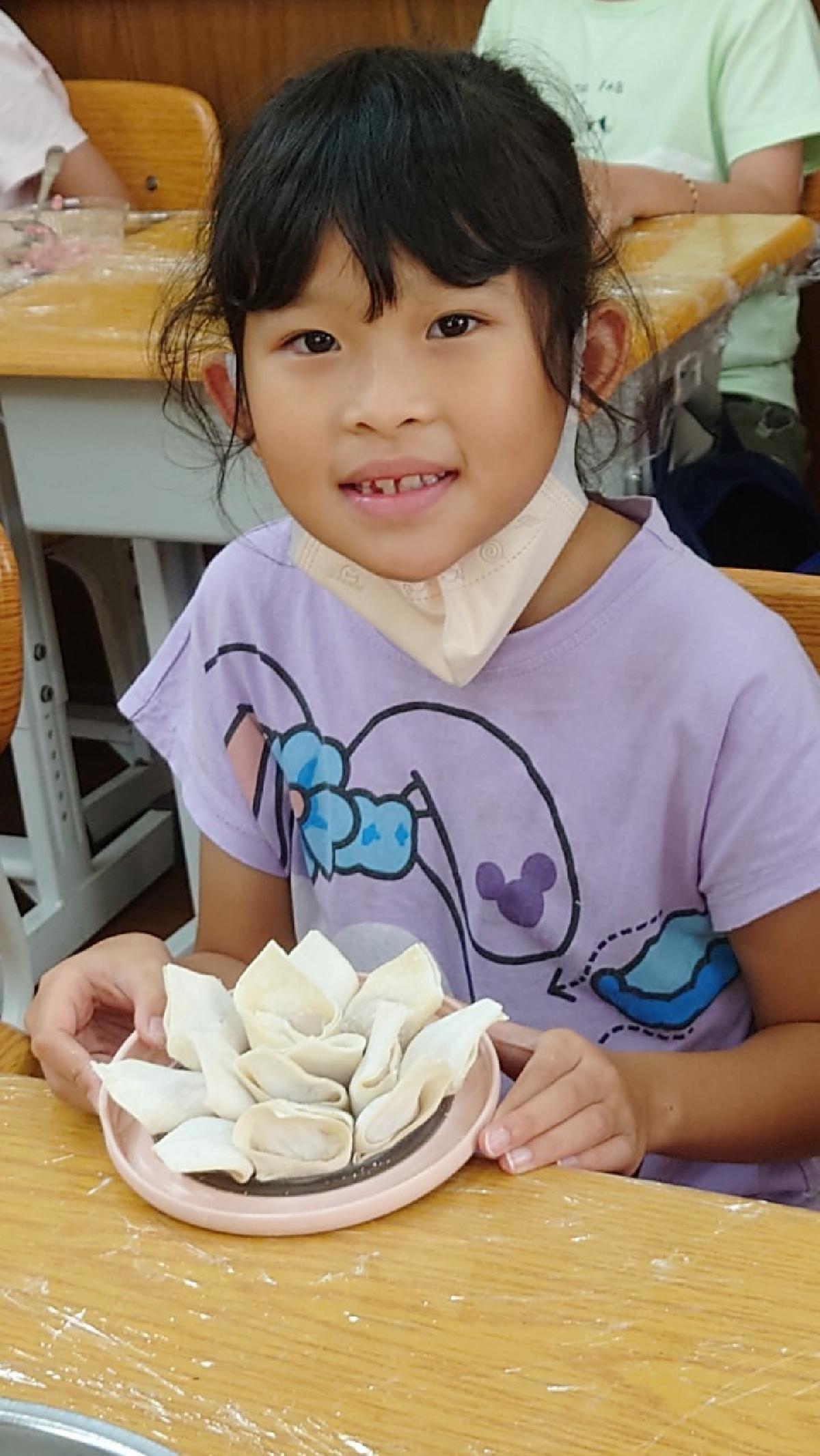 line_album_20230825動手做午餐~雲吞_2308313